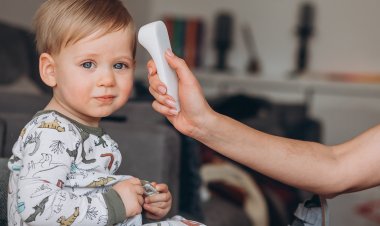 It kills 200,000 people annually.. What are the groups exposed to respiratory syncytial virus?