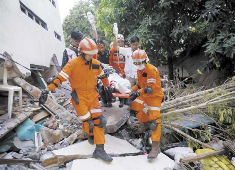 Killed 46 people... Terrifying earthquake shook Indonesia