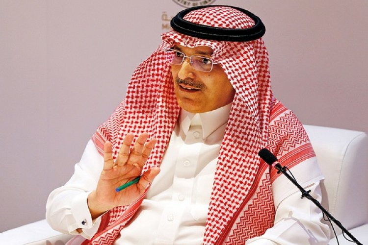 Saudi Arabia supports Yemen's economy with one billion dollars