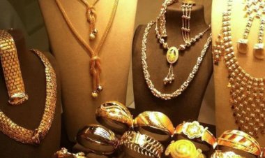 Gold is very close to 2000 pounds..  know prices