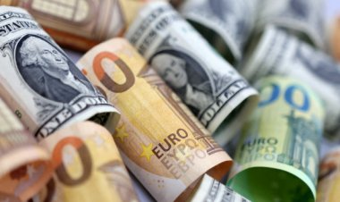 $106.3 billion.. The list of the 5 richest people in the world in the investment sector