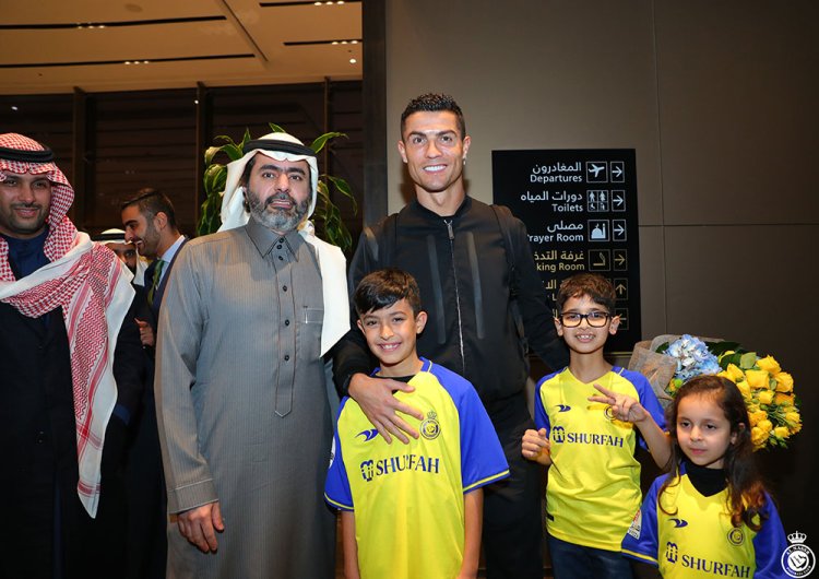 «Hello Ronaldo».. A big celebration of Ronaldo's arrival to Saudi Arabia