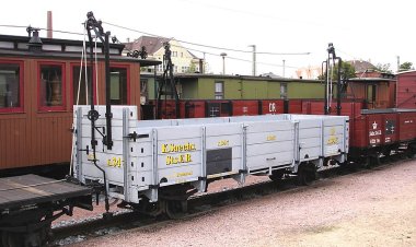 Al-Sisi requests 1.350 railway cars from Hungary