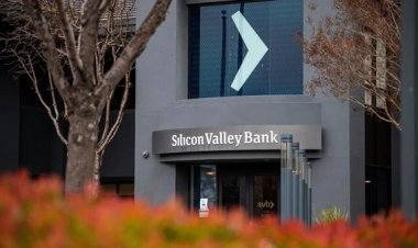 Why did 3 of the largest US banks go bankrupt?