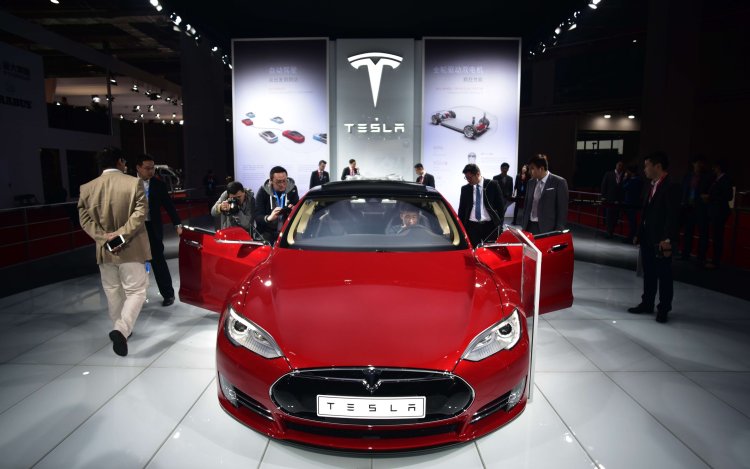 Tesla recalled 70,000 cars from China