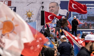 Will the economic crisis end Erdogan's political career?