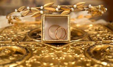 Will gold prices decrease in the coming days?