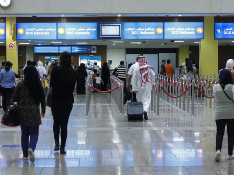 Professions permitted to enter the UAE with Saudi residency