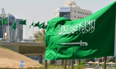 Saudi Arabia provides a “visitor investor” visa to all countries of the world