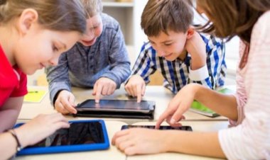 UNICEF: 90% of Saudi children use the Internet