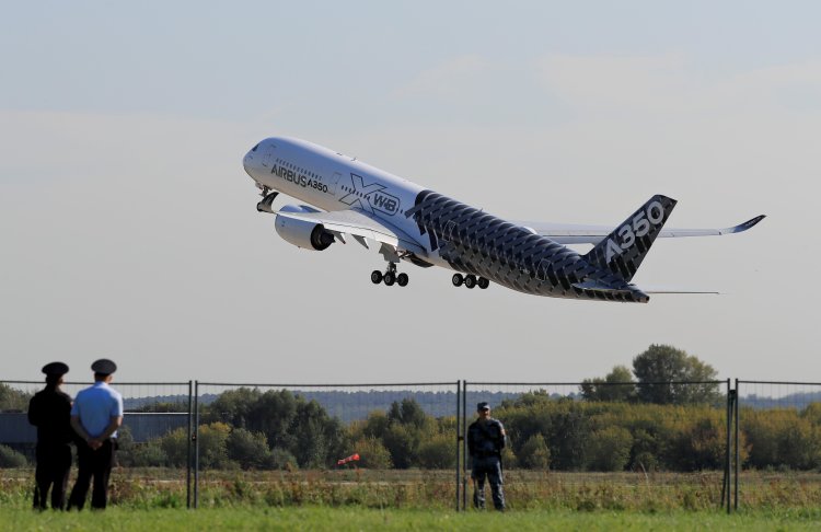 The American Boeing surpasses the European Airbus in aircraft sales