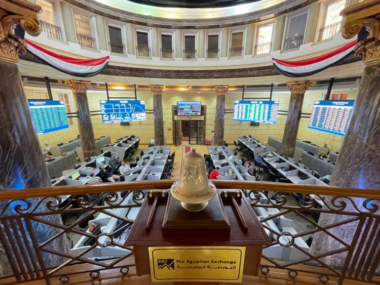 The Egyptian Stock Exchange gains 18 billion pounds, supported by purchases by Egyptians and foreigners