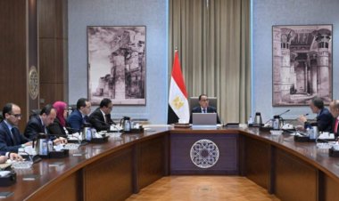 Egypt has 20 billion tons of white sand reserves, with a purity rate of 99%
